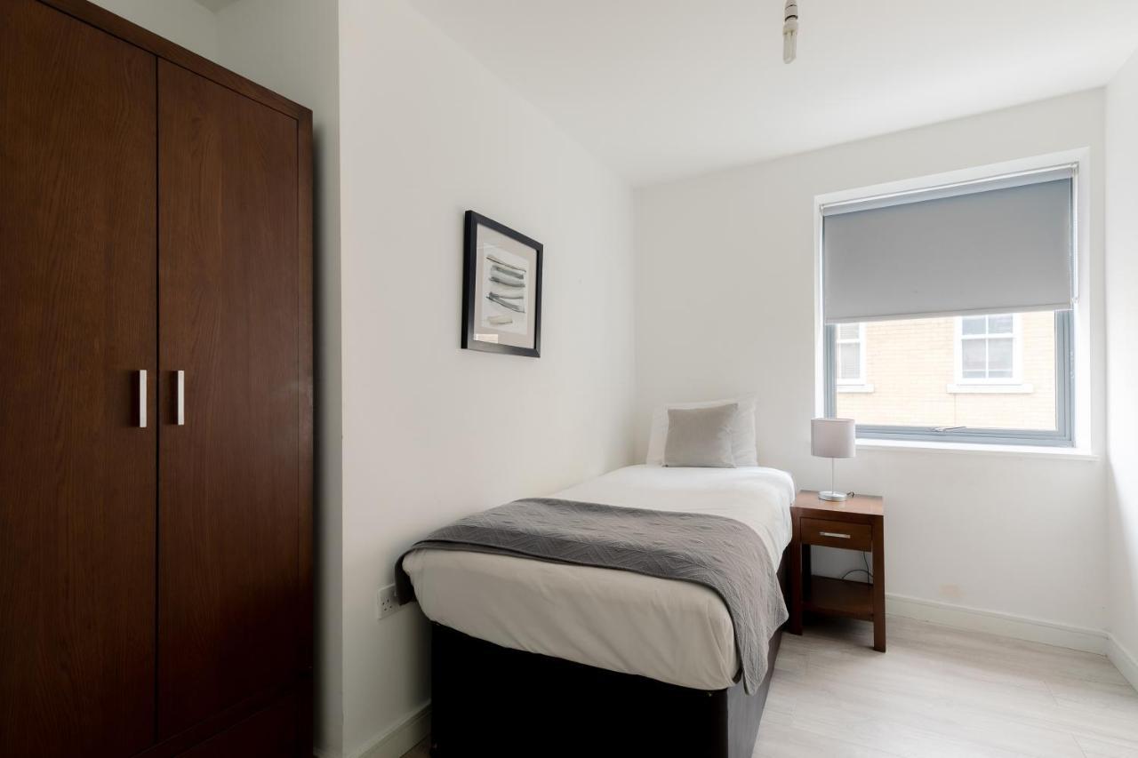 City Aldgate Apartments London Exterior photo